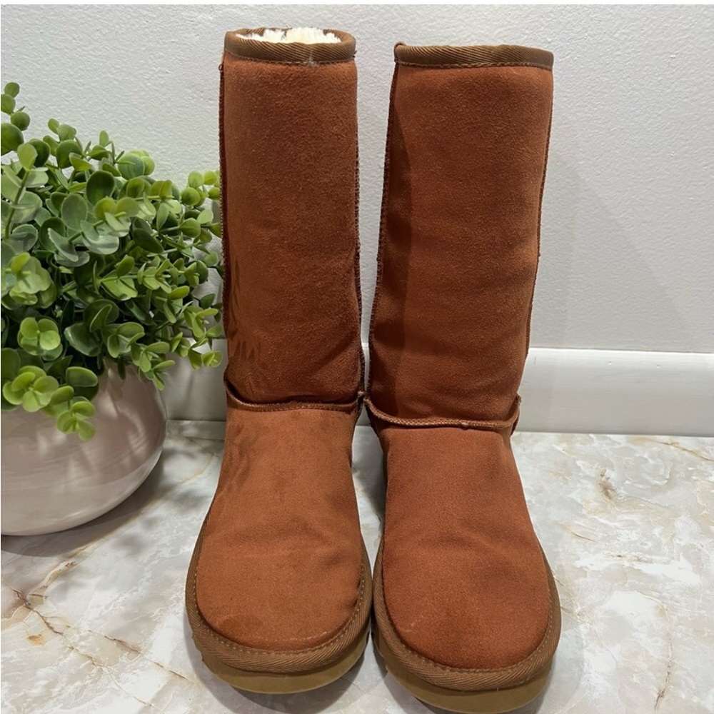 Ugg Classic Tall Suede Boots Size 6 F10010G 5815